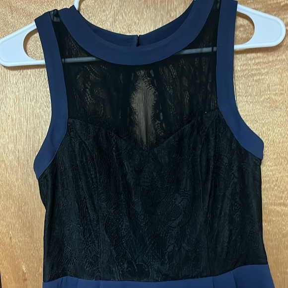 BCBGeneration Lace Dress - Picture 2 of 11